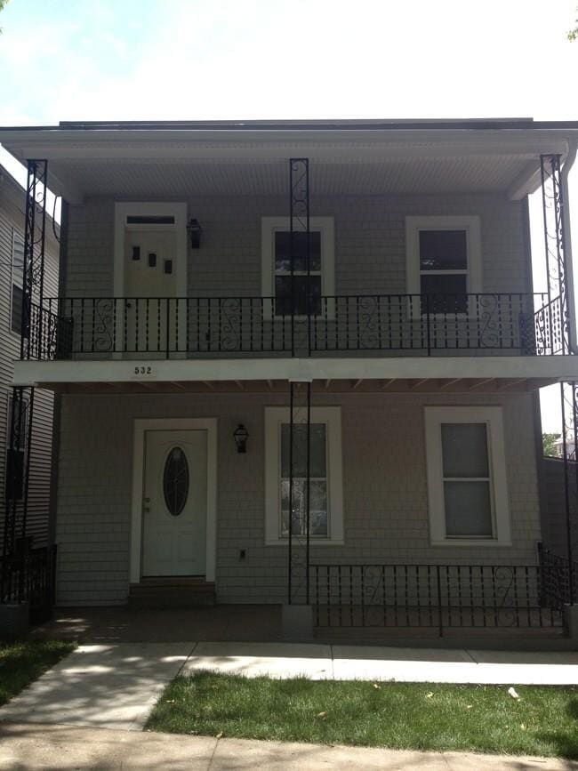 Primary Photo - 532 Forest Ave