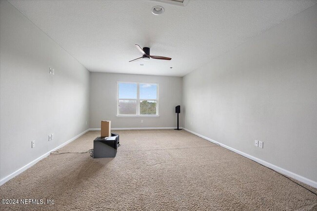 Building Photo - 9802 Kevin Rd