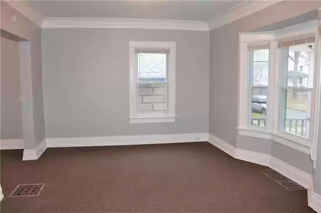 bedroom - 80 Carthage St