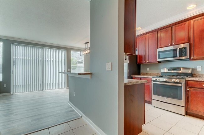 Building Photo - 10003 Bradwell Pl