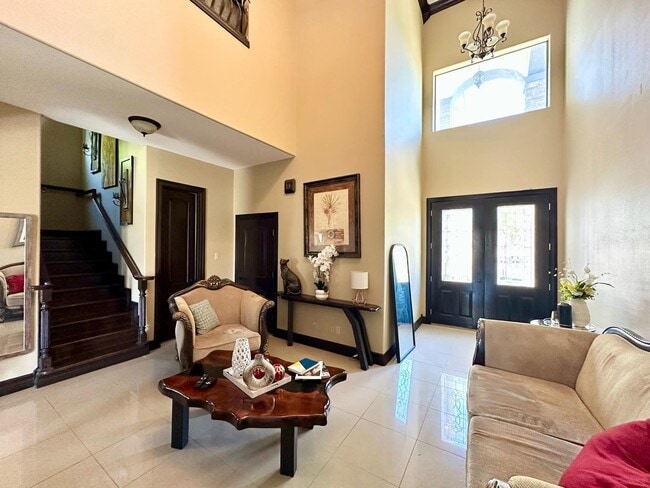 Building Photo - 617 Cowbird Cove Court