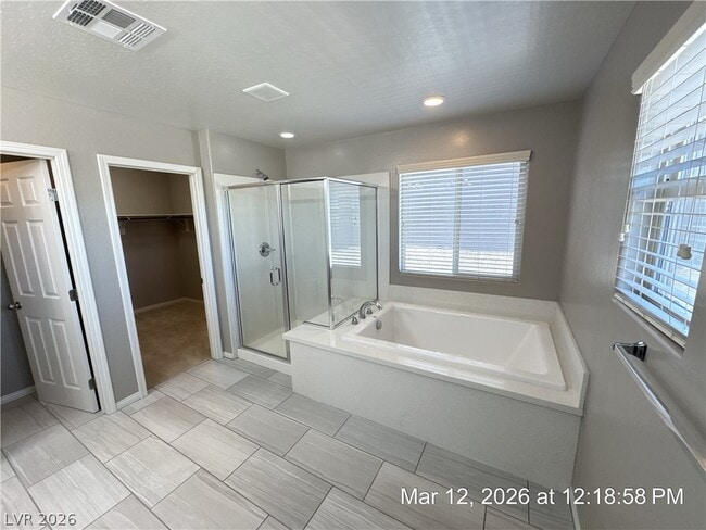 Building Photo - 130 Serpens Ave