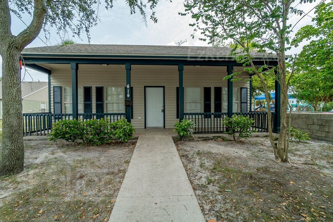 Primary Photo - Newly renovated 3-bedroom, 2-bathroom home...