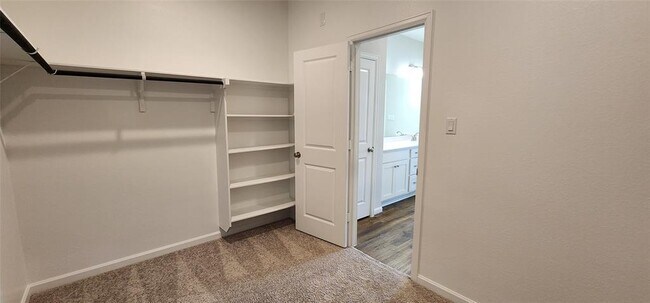Building Photo - 112 Los Olives Ln