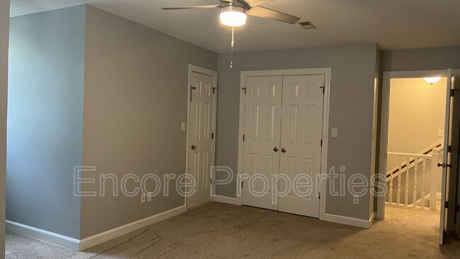 Building Photo - 8112 Stillbreeze Dr
