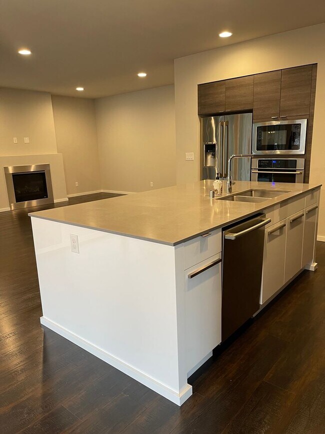 Building Photo - Beautiful Mainvue Home in Maple Valley!