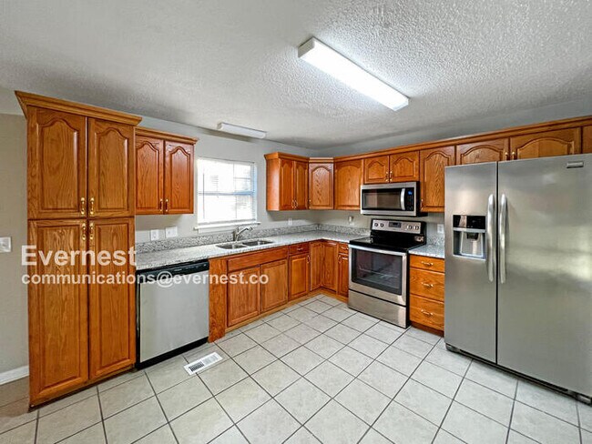 Primary Photo - 1243 3rd Ave NW