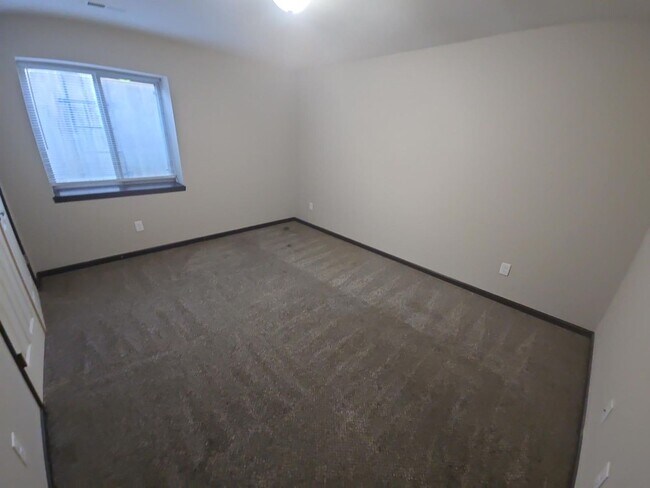 Building Photo - 12817/19 E Timber Lake Ct