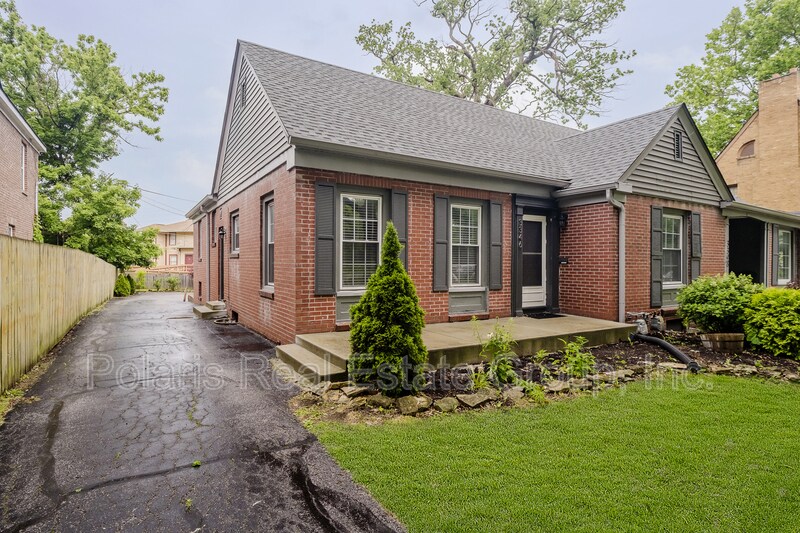 Building Photo - 3346 E Fall Creek Pwky N Dr