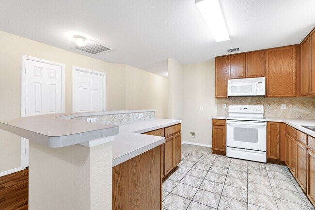 Building Photo - ***APPLICATION CURRENTLY UNDER REVIEW***Tw...