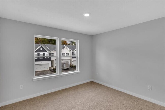 Building Photo - 130 Scotland Ln