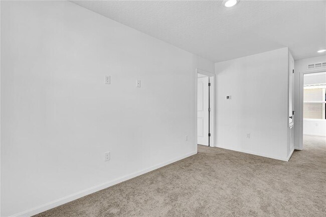 Building Photo - 4751 Guinep Ln