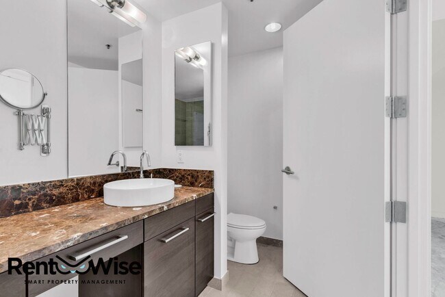 Building Photo - 631 Folsom St