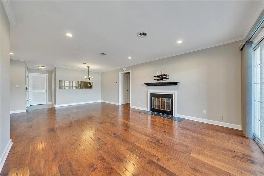 Building Photo - 2973 Winterberry Dr