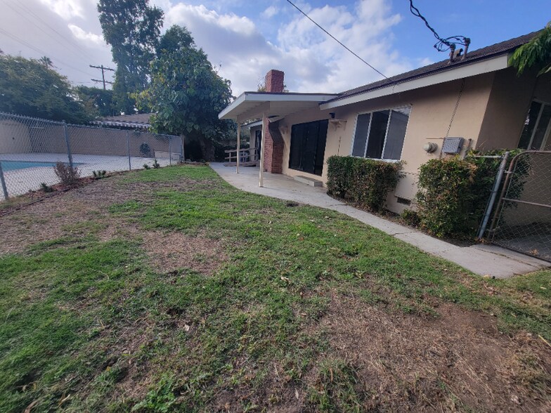 Building Photo - 13550 Leadwell St