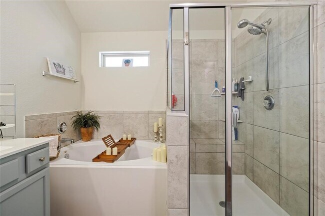 Building Photo - 4639 Sequoia Echo Dr