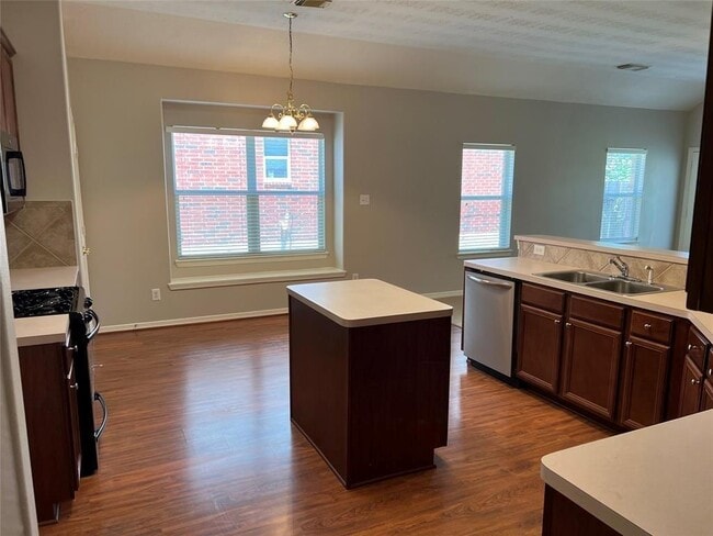 Building Photo - 38210 E Sulphur Creek Dr