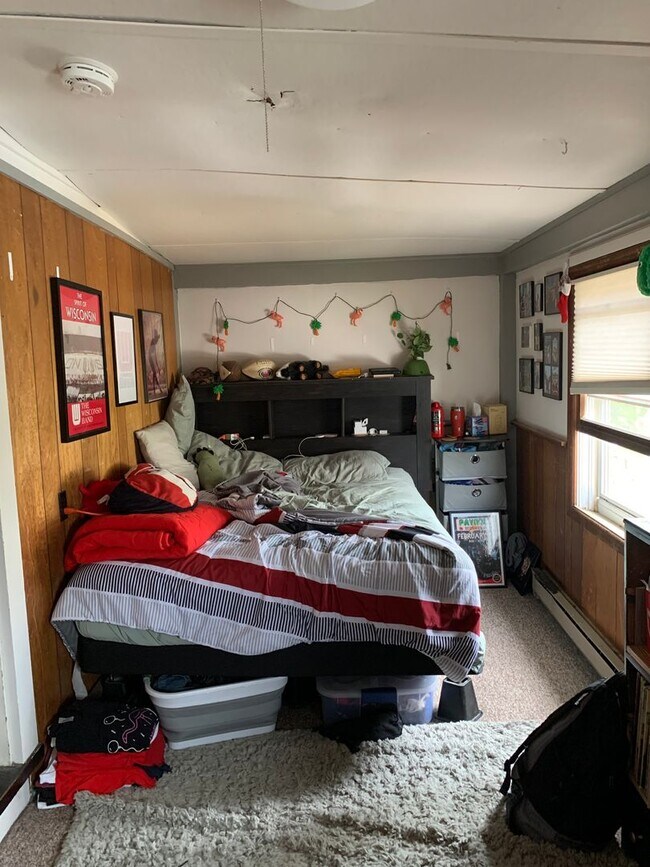 Building Photo - 1614 Adams St