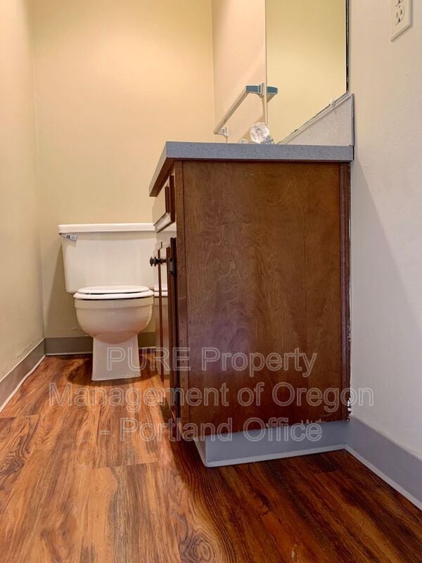 Building Photo - 2143 SW Townsend Ct