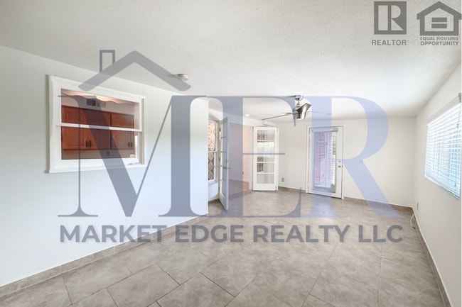 Building Photo - 3Bed/2Bath Home Scottsdale/Thomas! $199 MOVE-IN SPECIAL! Ready for Immediate Move-In!