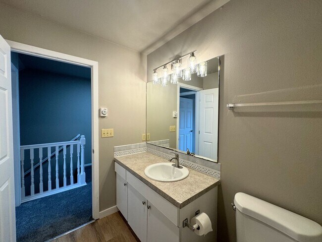 Building Photo - RGL Properties - 9614-9616