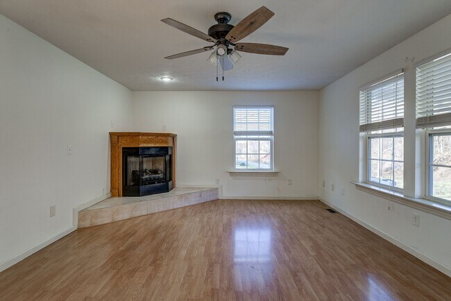 Building Photo - 1883 Powder Branch Rd