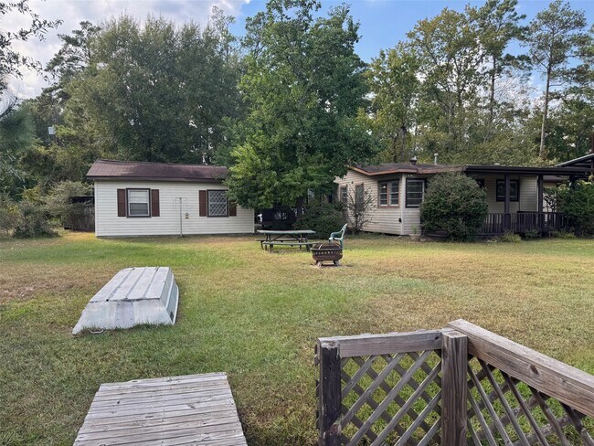 Building Photo - 18121 Atkinson Ln