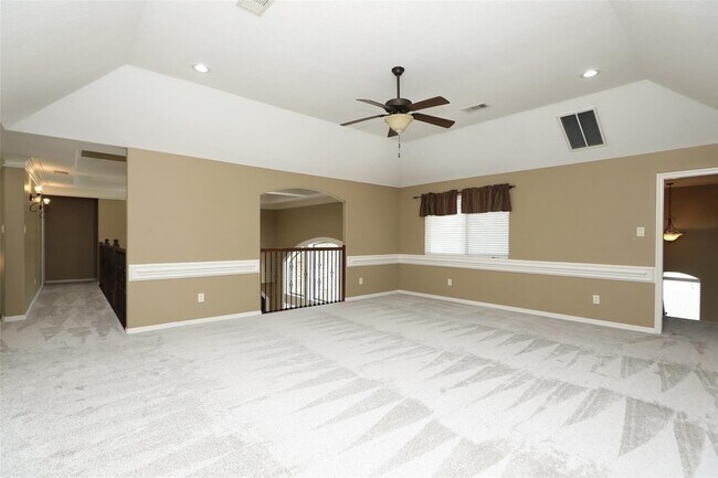 Building Photo - 13810 Nathan Ridge Ln