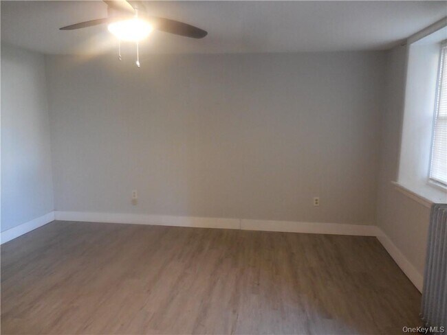 Building Photo - 78 Duncan Ave