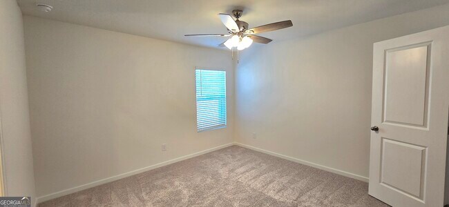 Building Photo - 34 Russet Wy