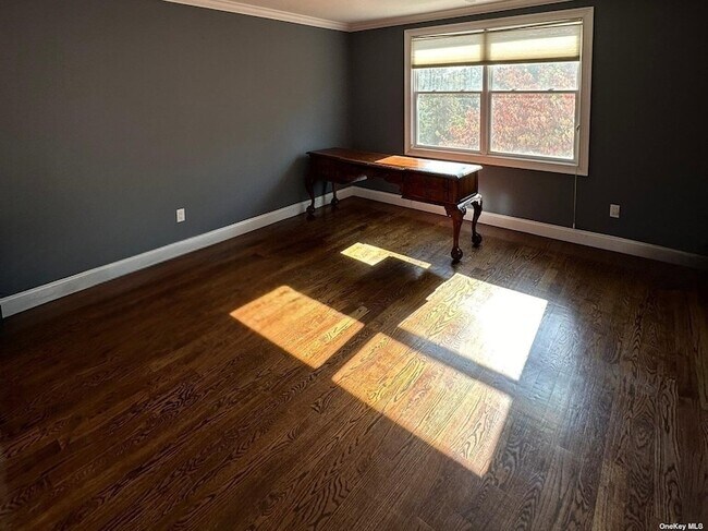 Building Photo - 57A Hillwood Dr