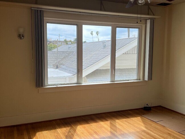 Large Living Room Window - 1745 E 3rd St