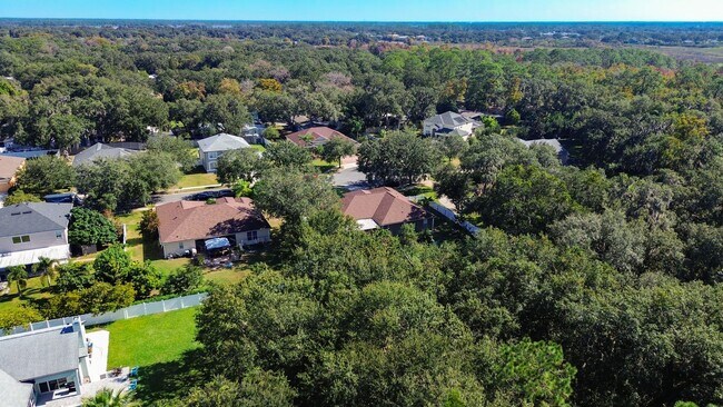 Building Photo - A home built for living well: 4Bedrooms/3Baths sophisticated home in Fells Cove!