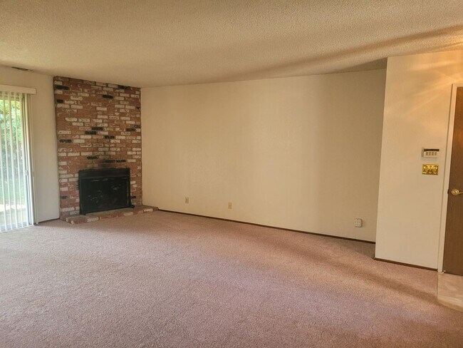 Building Photo - 1189 Greenhill Drive, Roseville