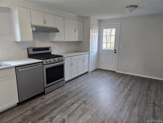 Building Photo - 114 Washington St