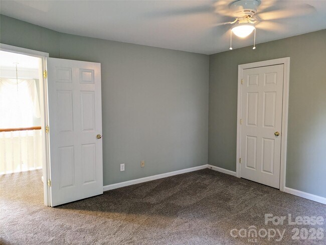 Building Photo - 114 Coronilla Rd