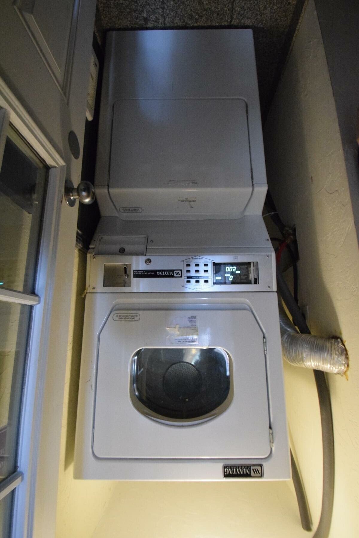 Building Photo - 191 Winthrop Rd