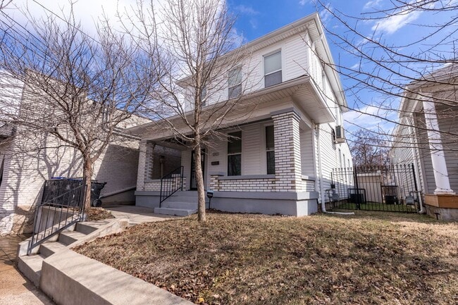 Building Photo - 1203 S Preston St