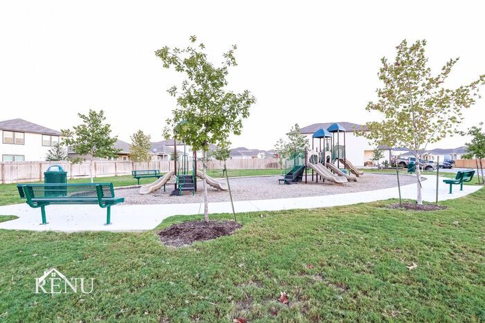 Building Photo - 5247 Dawn Break