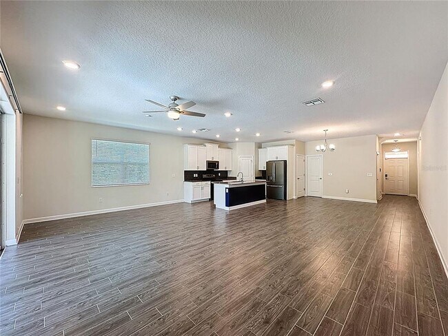 Building Photo - 521 Brunswick Dr