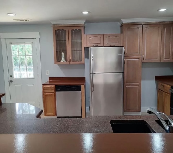 Building Photo - 2313 Southside Blvd