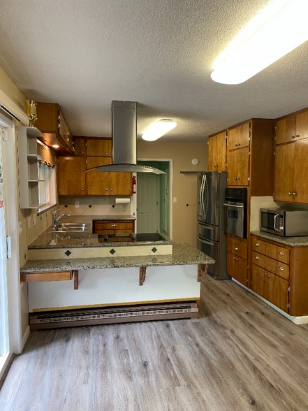 Building Photo - 12511 A St S