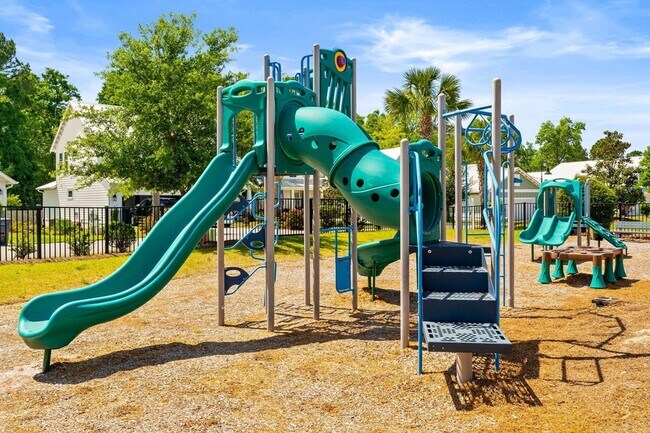 Building Photo - 106 Hibernate Way