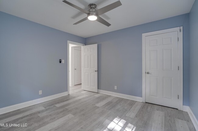 Building Photo - 1076 Lilinoe Way