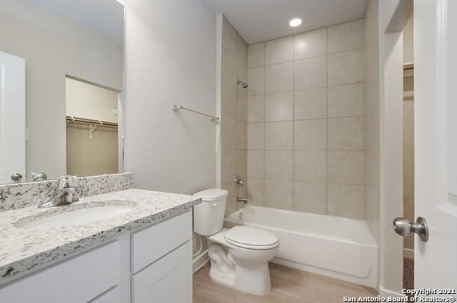 Building Photo - 1 month free APRIL at Stadium Pointe- Tucked Away & Spacious in Northwest SA