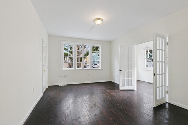 Building Photo - 2830 Palmer Ave