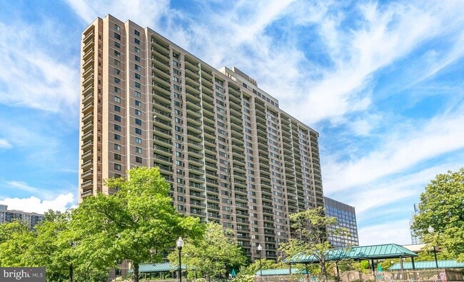 Building Photo - 5505 Seminary Rd