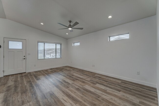 Building Photo - 5249 Coal Bank Dr