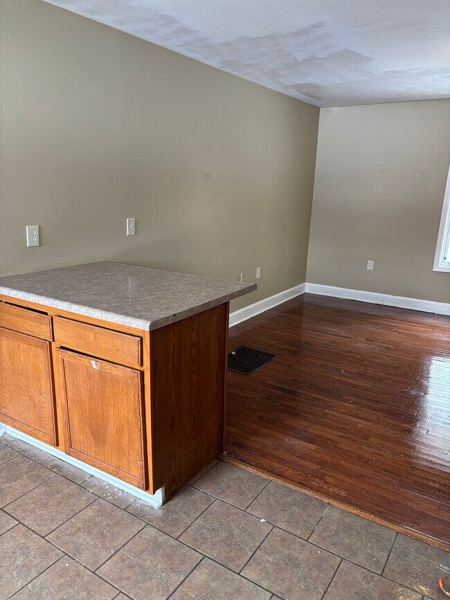 Building Photo - 199 Ricedale Cir