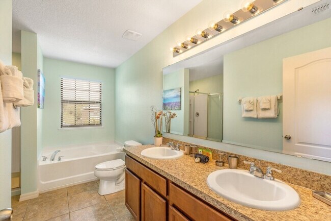 Building Photo - 1157 Cypress Pointe Blvd